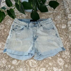 Aeropostale